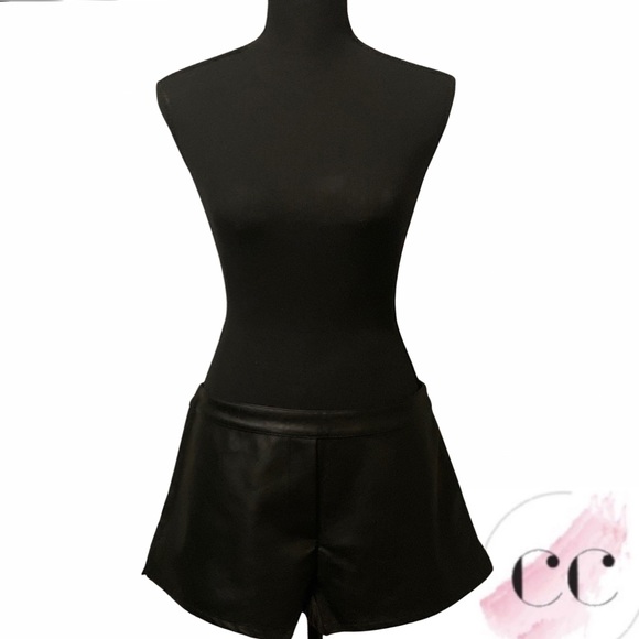 Victoria’s Secret Faux Leather Shorts - Picture 6 of 11